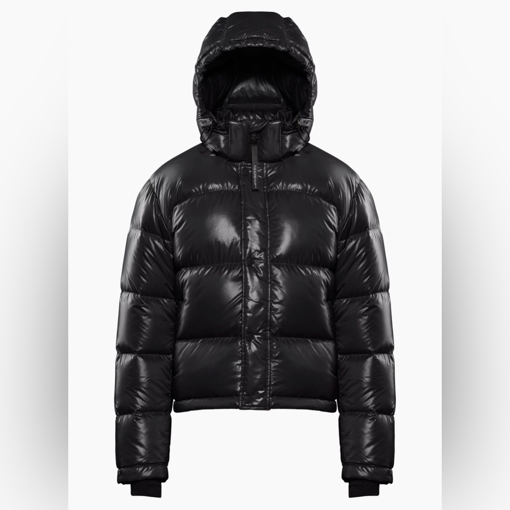 Aritzia “Super Puff Shorty” Puffer Jacket